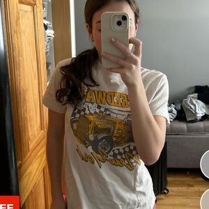 Pacsun Graphic Tee - White and Yellow